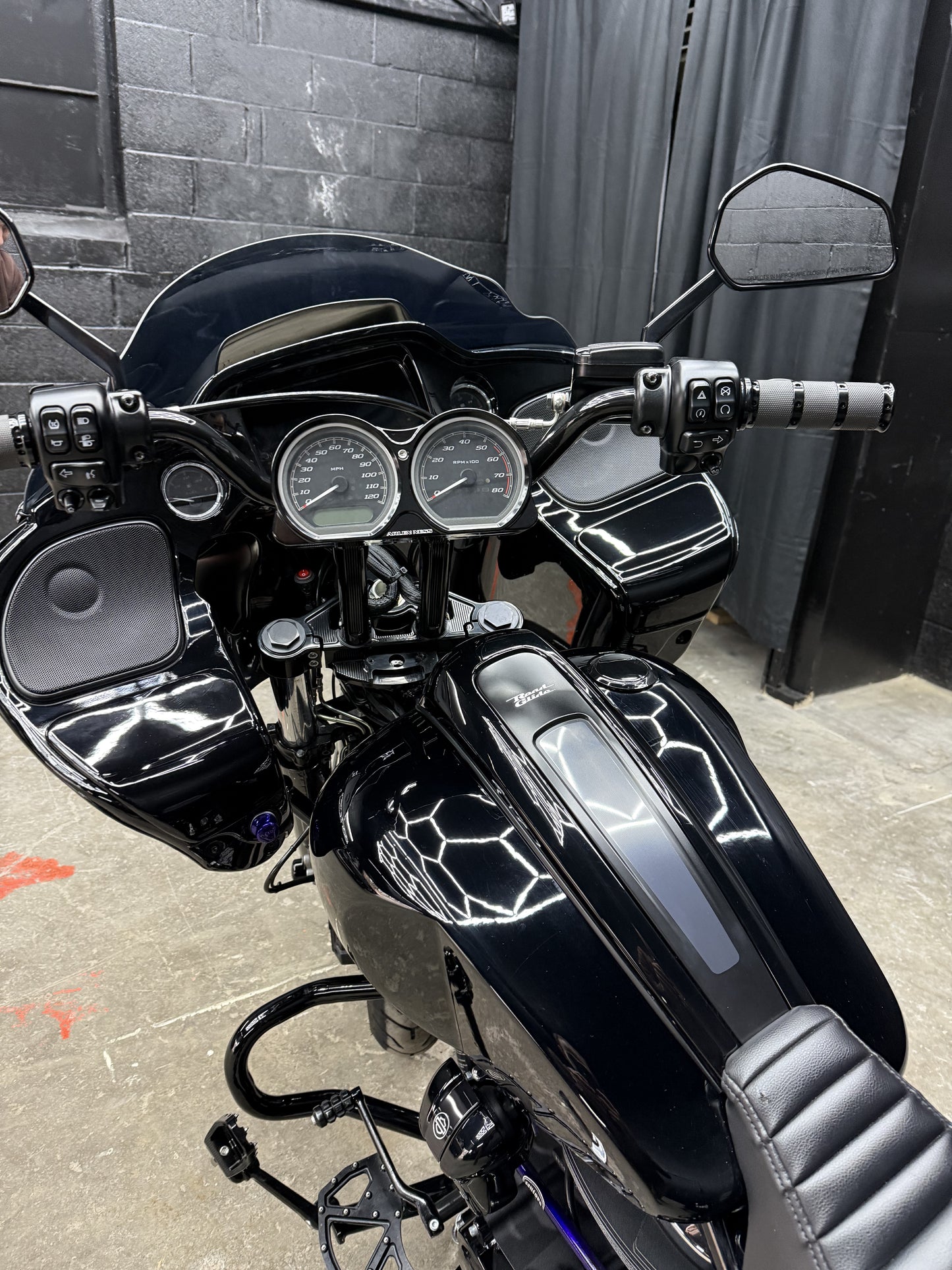 2021 ROAD GLIDE SPECIAL