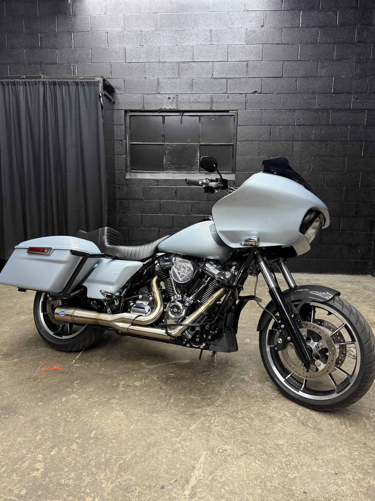 2023 ROAD GLIDE