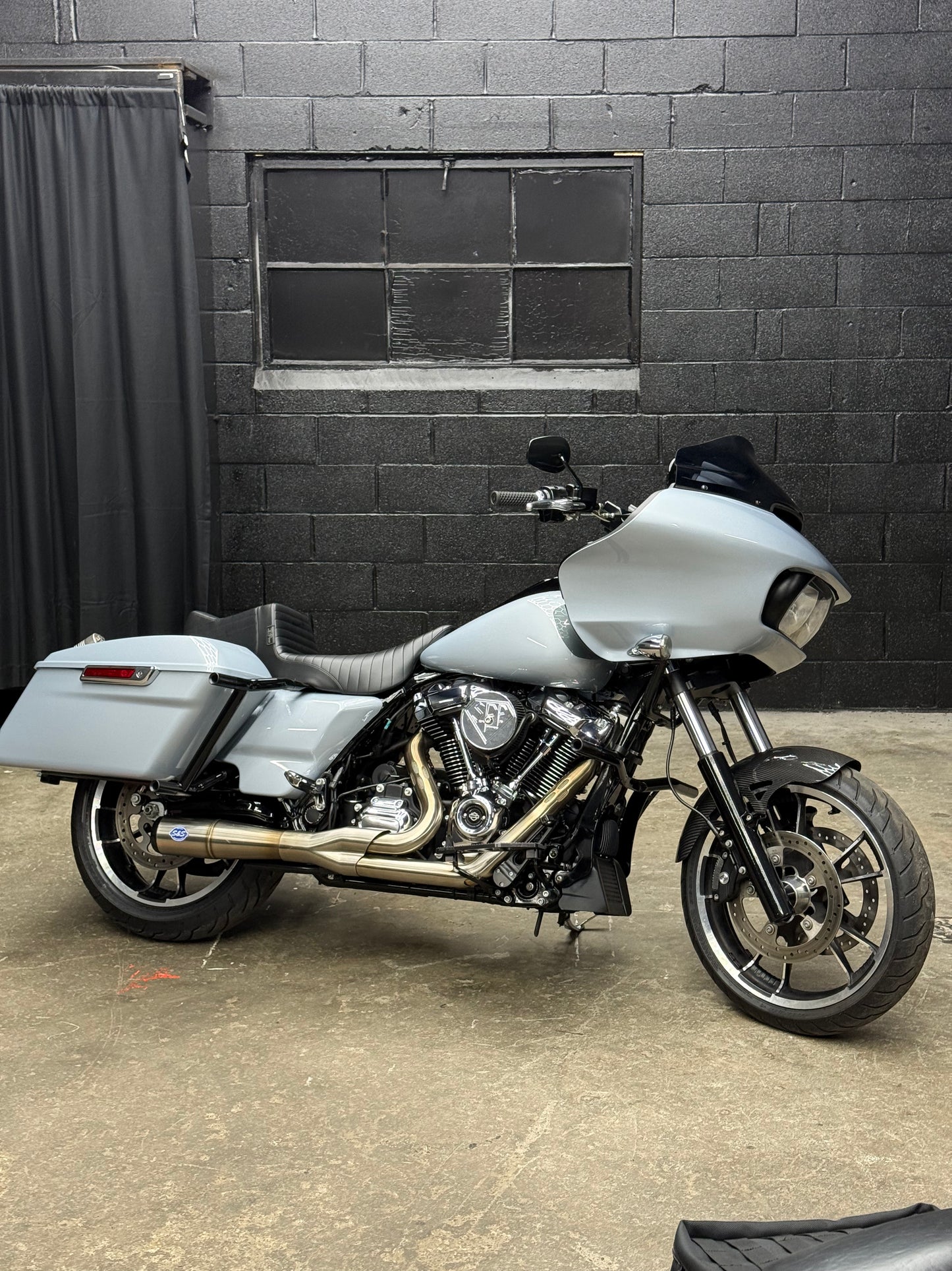 2023 ROAD GLIDE
