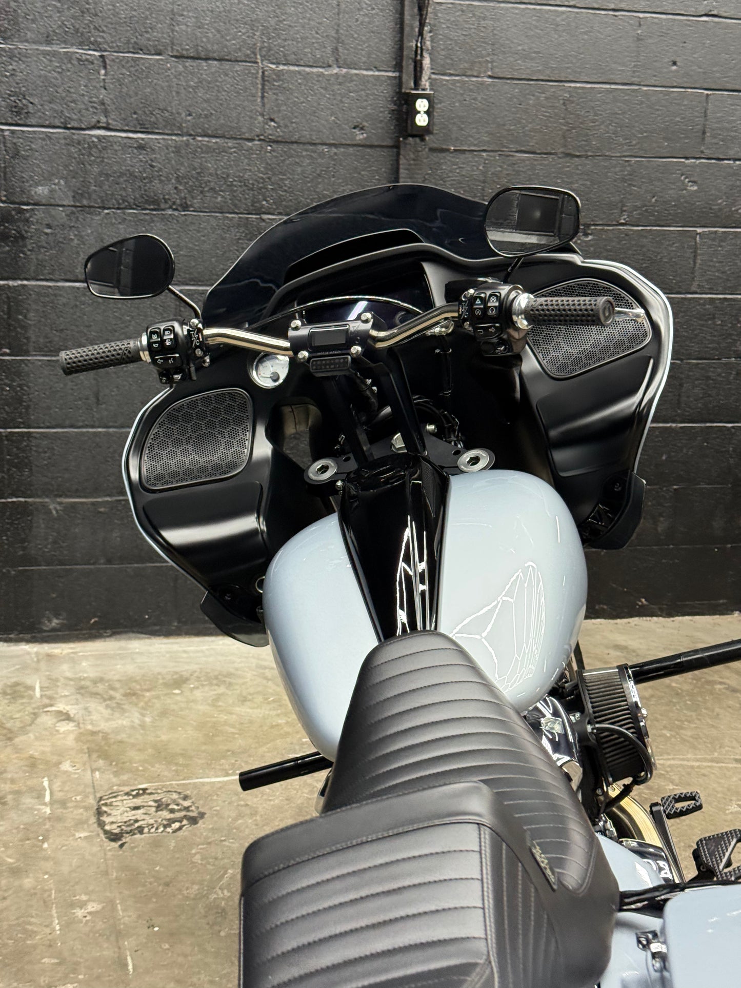 2023 ROAD GLIDE