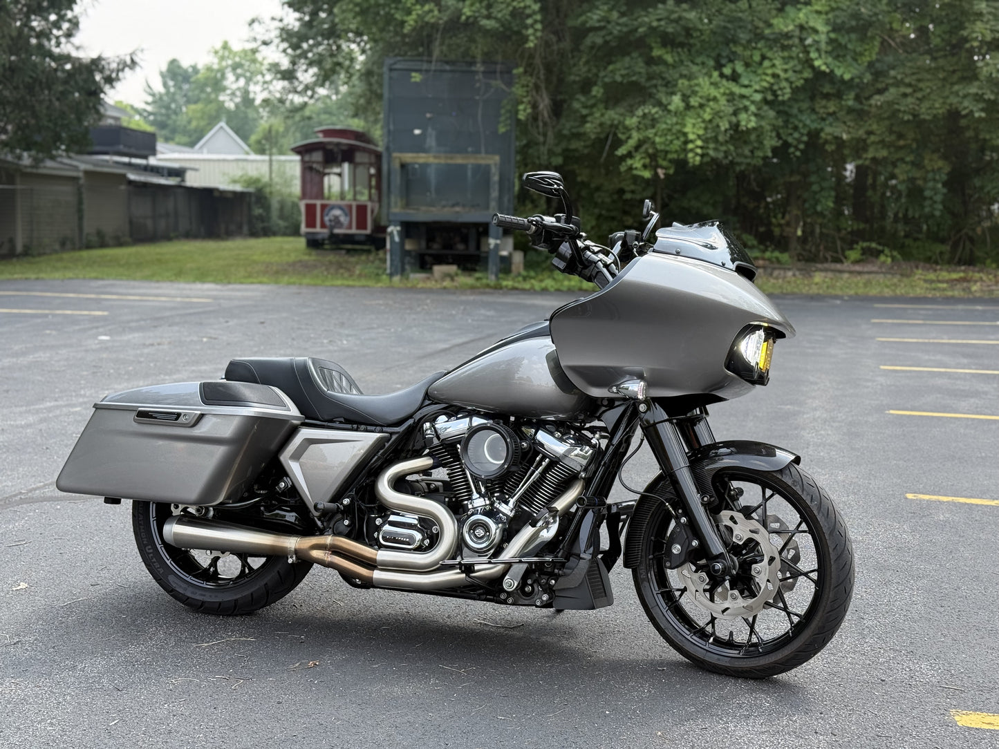 2017 Road Glide M8