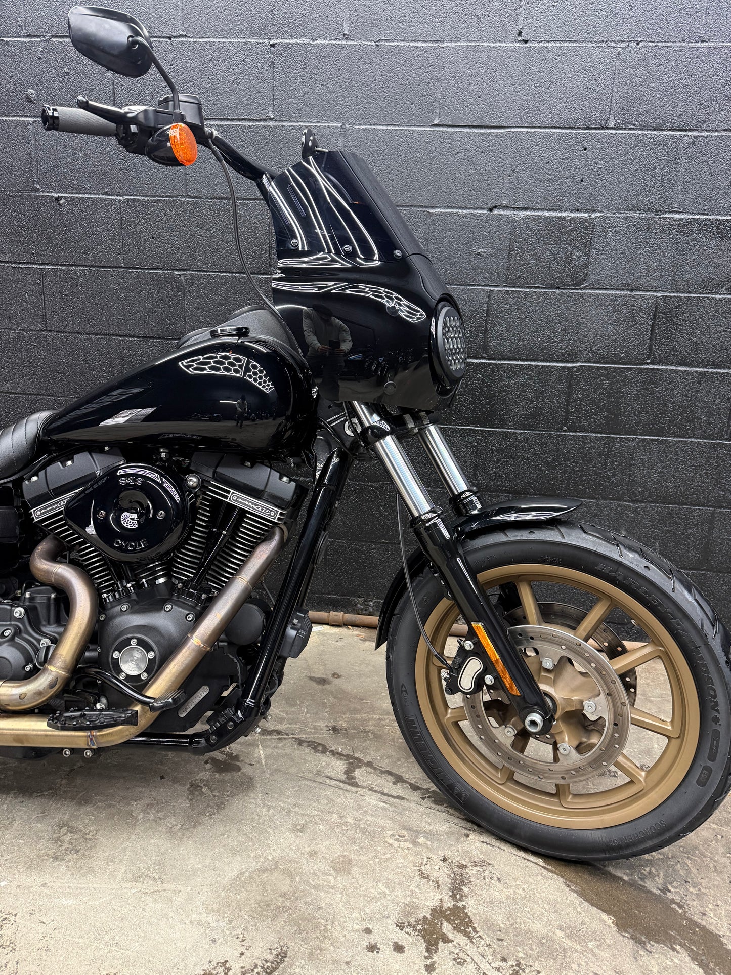 2017 FXDLS 4k MILES! MOONSHINE BUILT