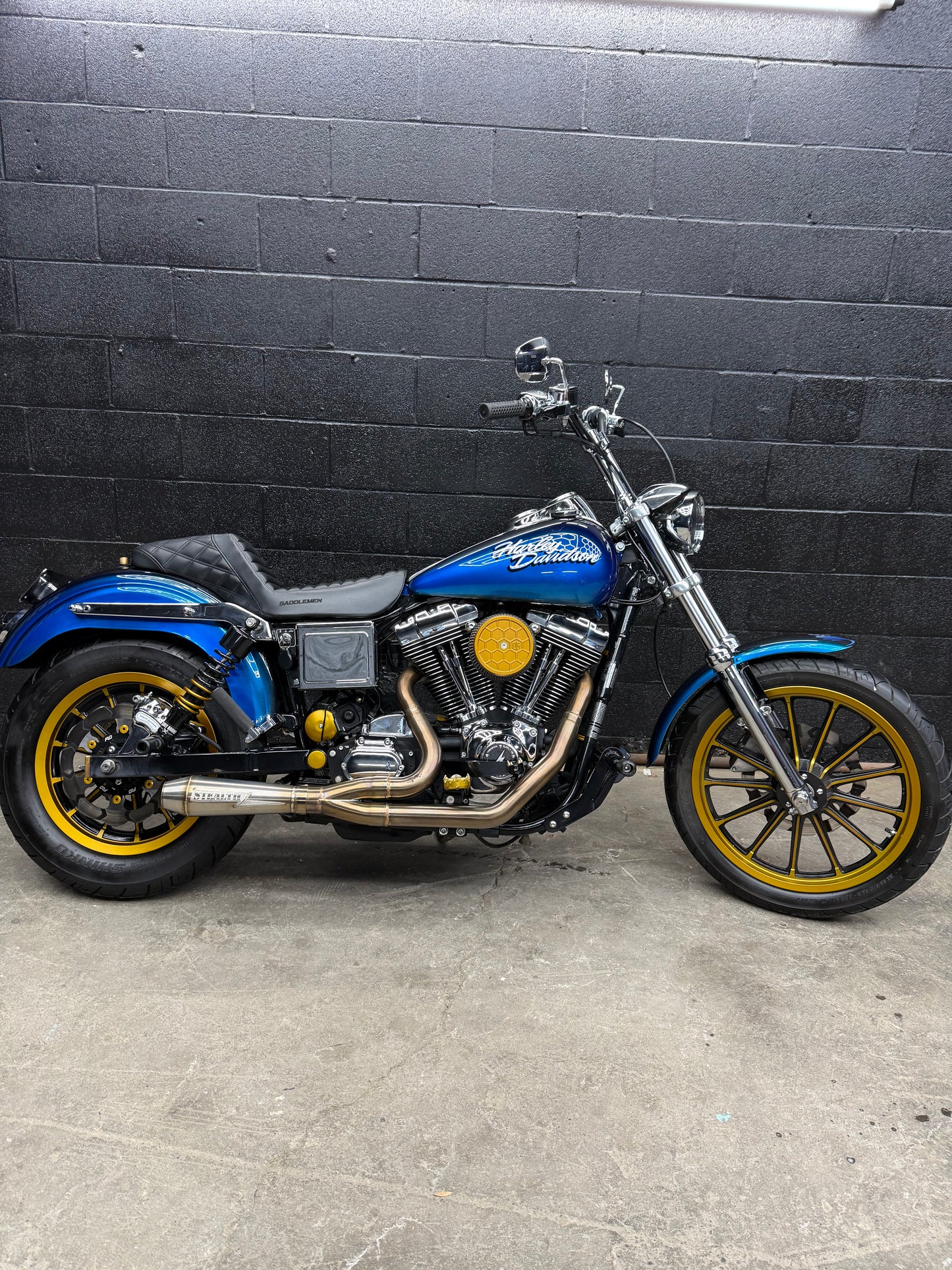 2004 FXDLi