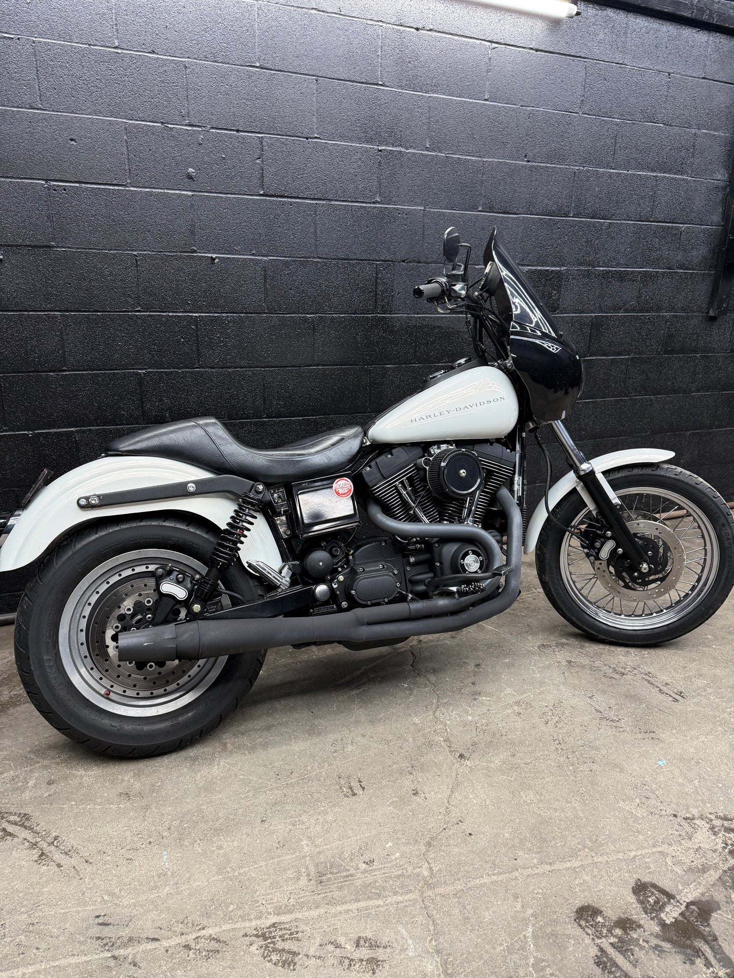 2002 FXDX
