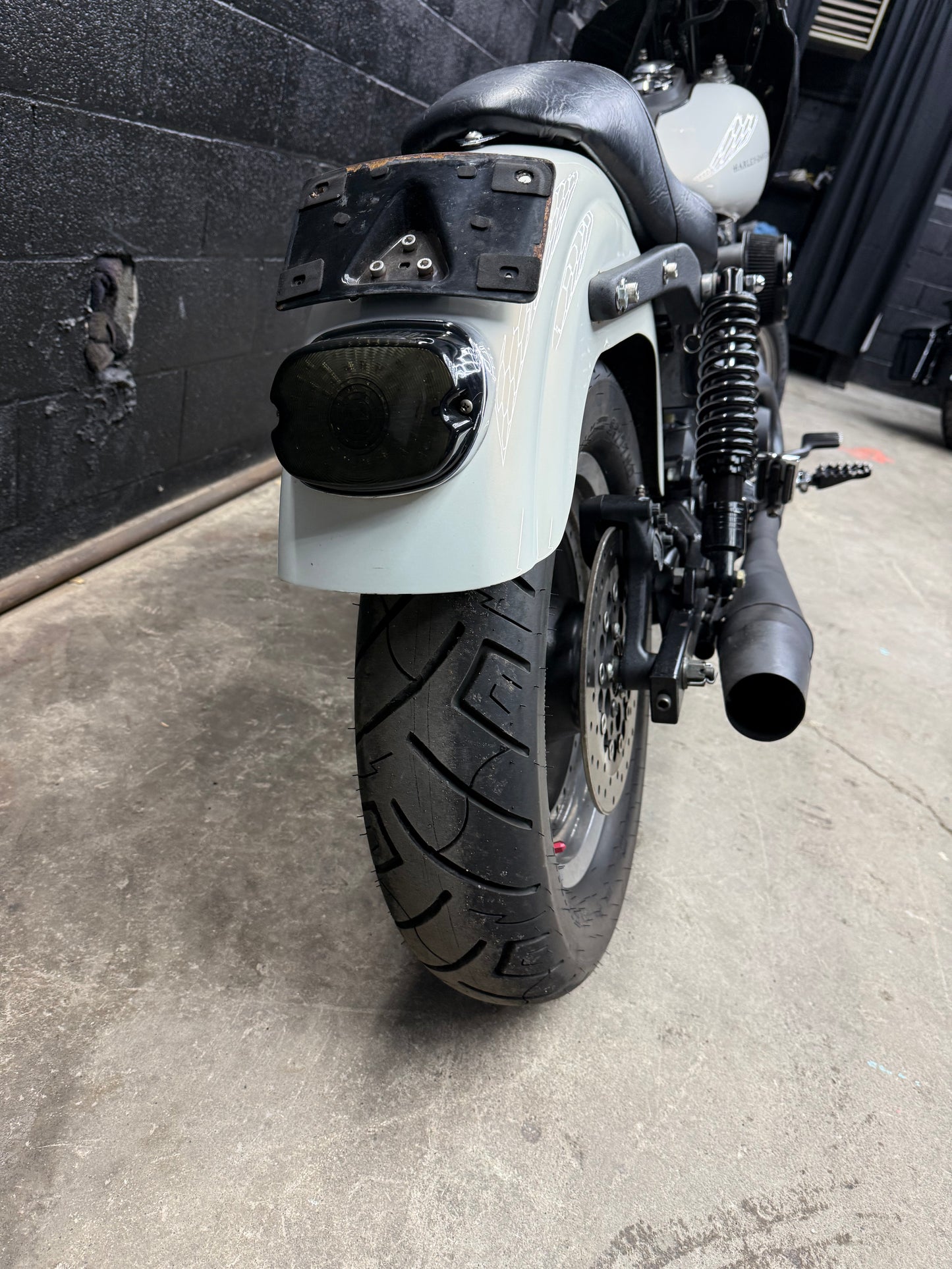2002 FXDX