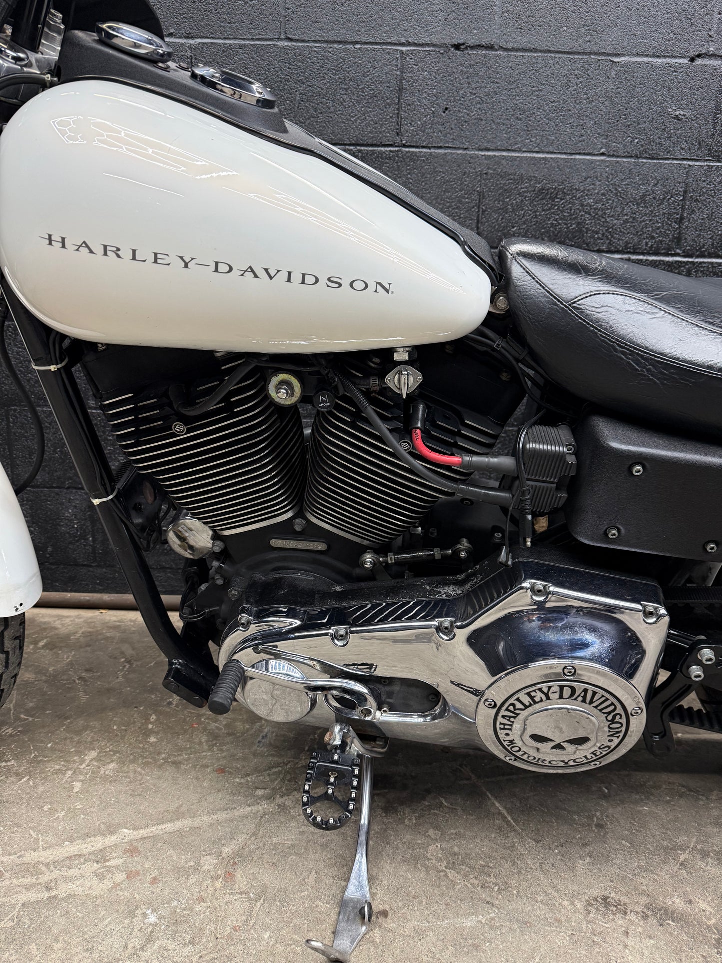2002 FXDX