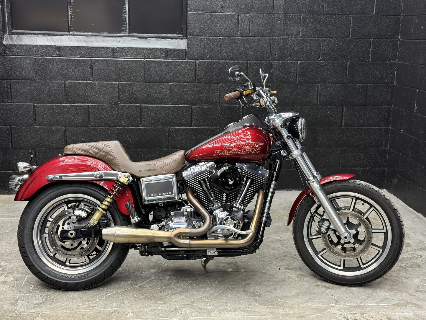 2017 FXDL
