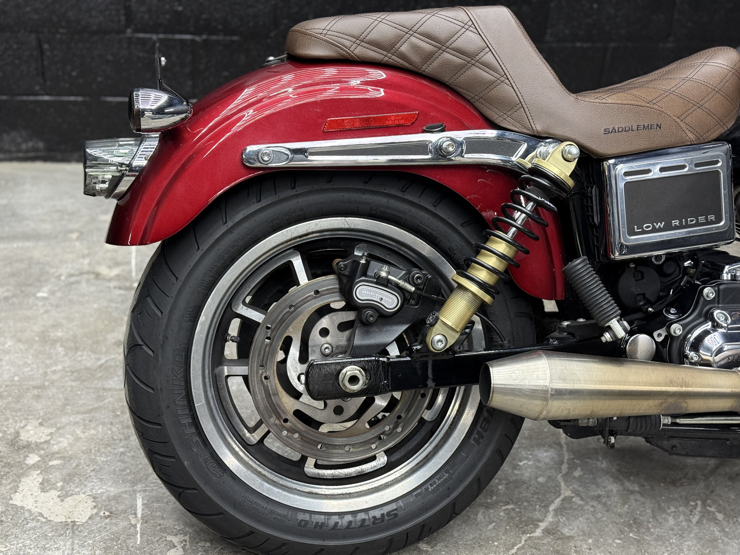 2017 FXDL
