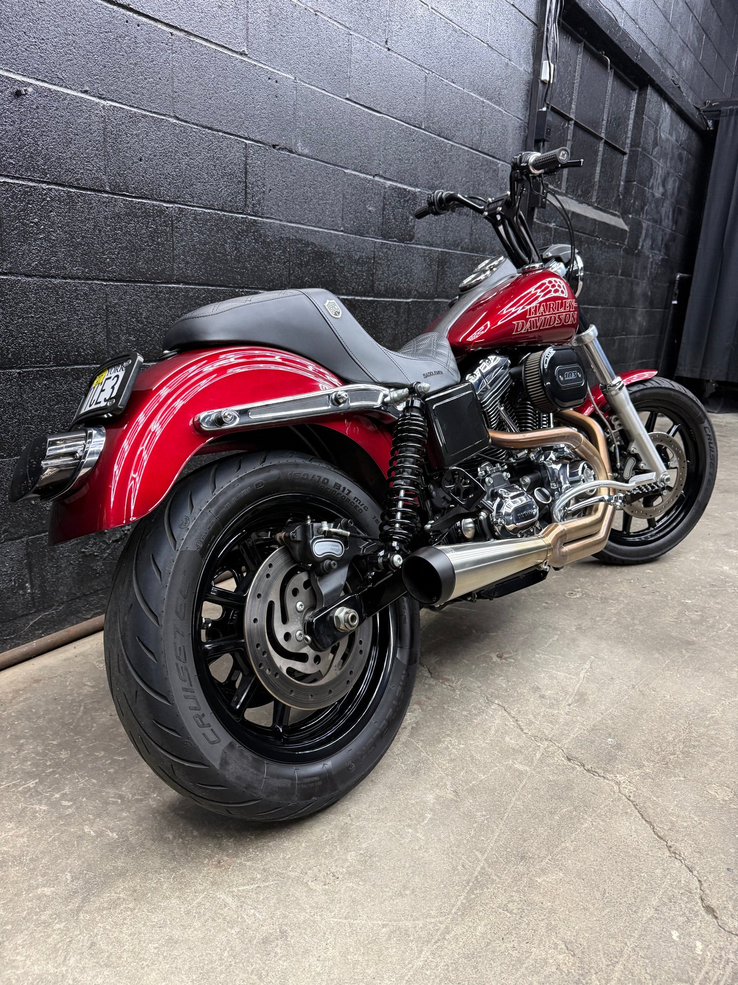 2017 FXDL 6800 MILES!