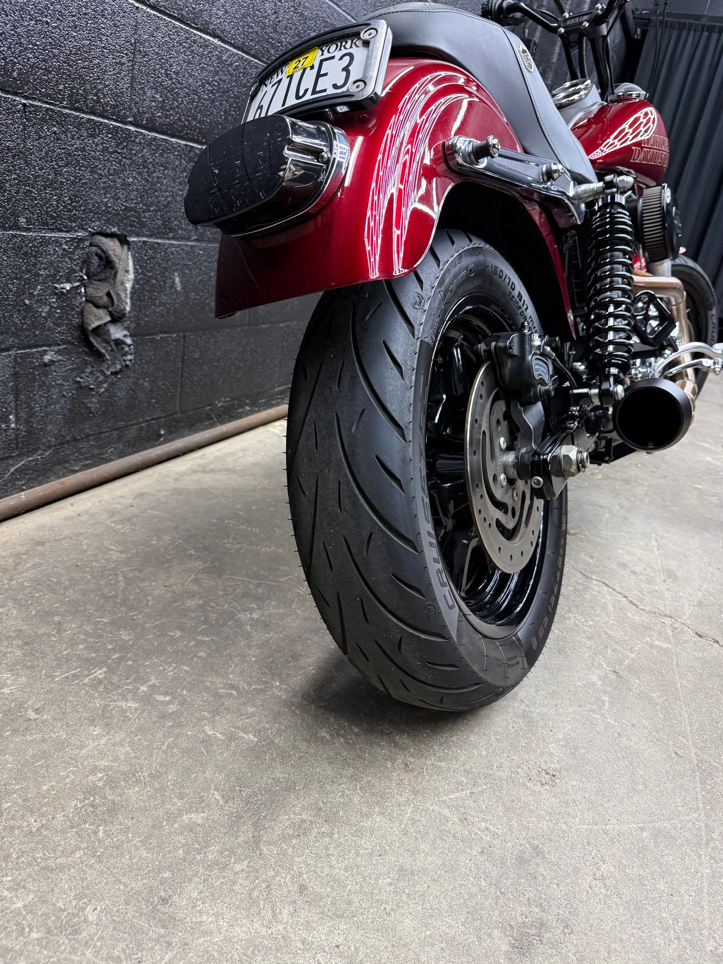 2017 FXDL 6800 MILES!