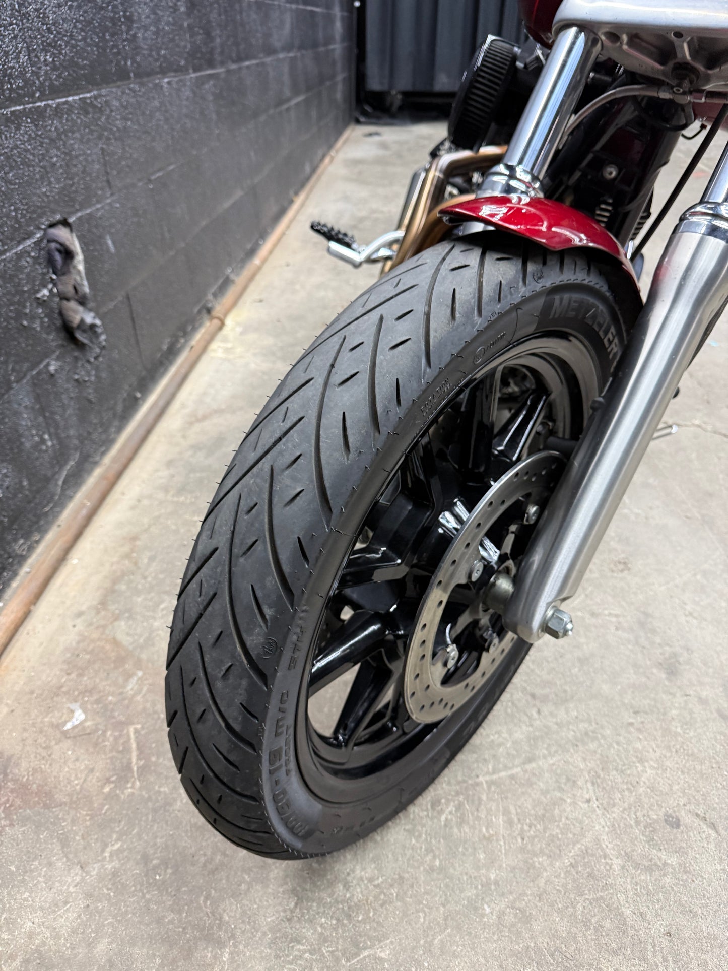 2017 FXDL 6800 MILES!