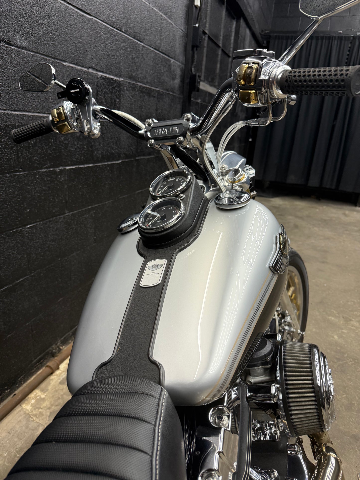 2003 FXDL 2400 ORIGINAL MILES
