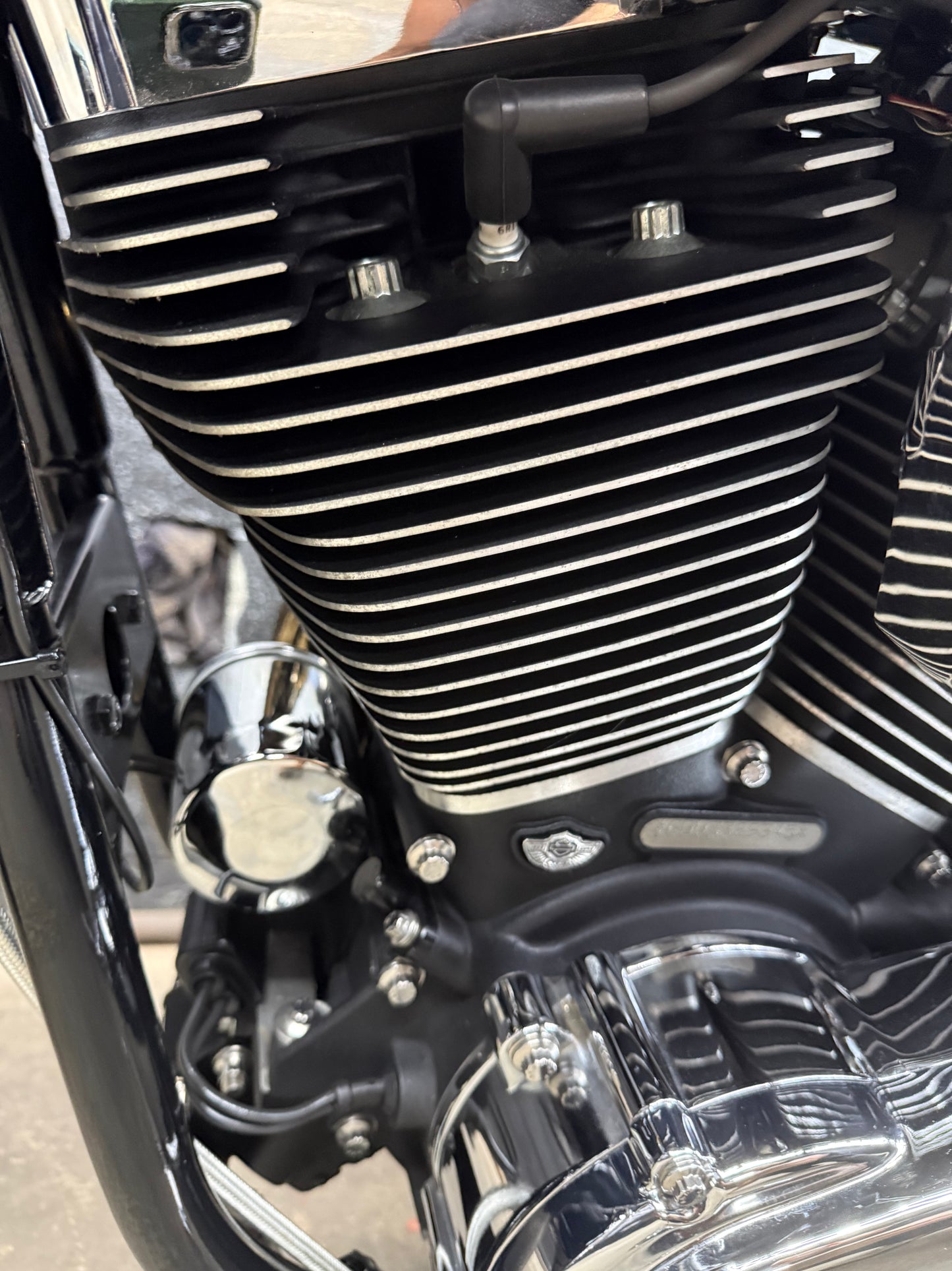 2003 FXDL 2400 ORIGINAL MILES