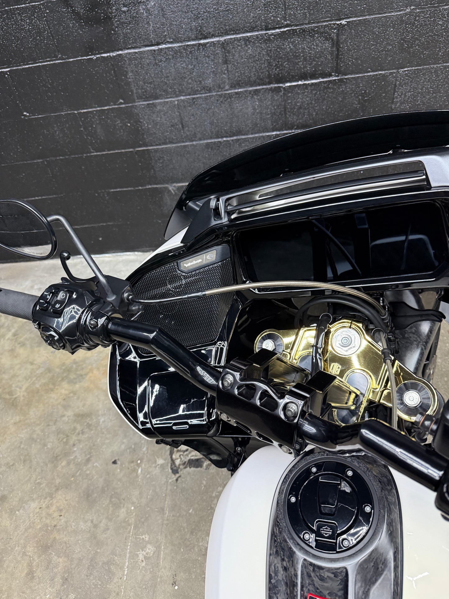2024 CVO 135" 140HP/160TQ