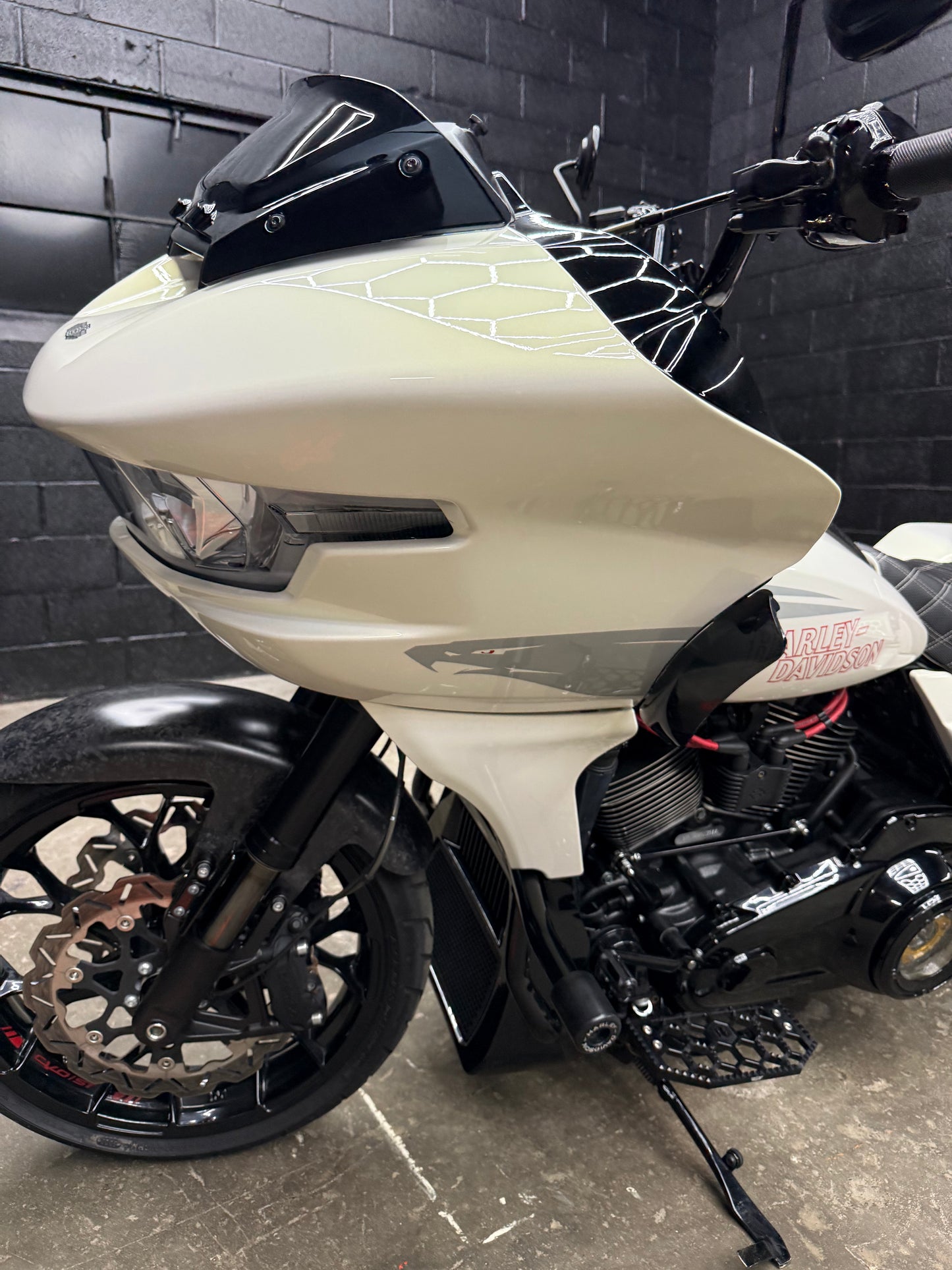 2024 CVO 135" 140HP/160TQ