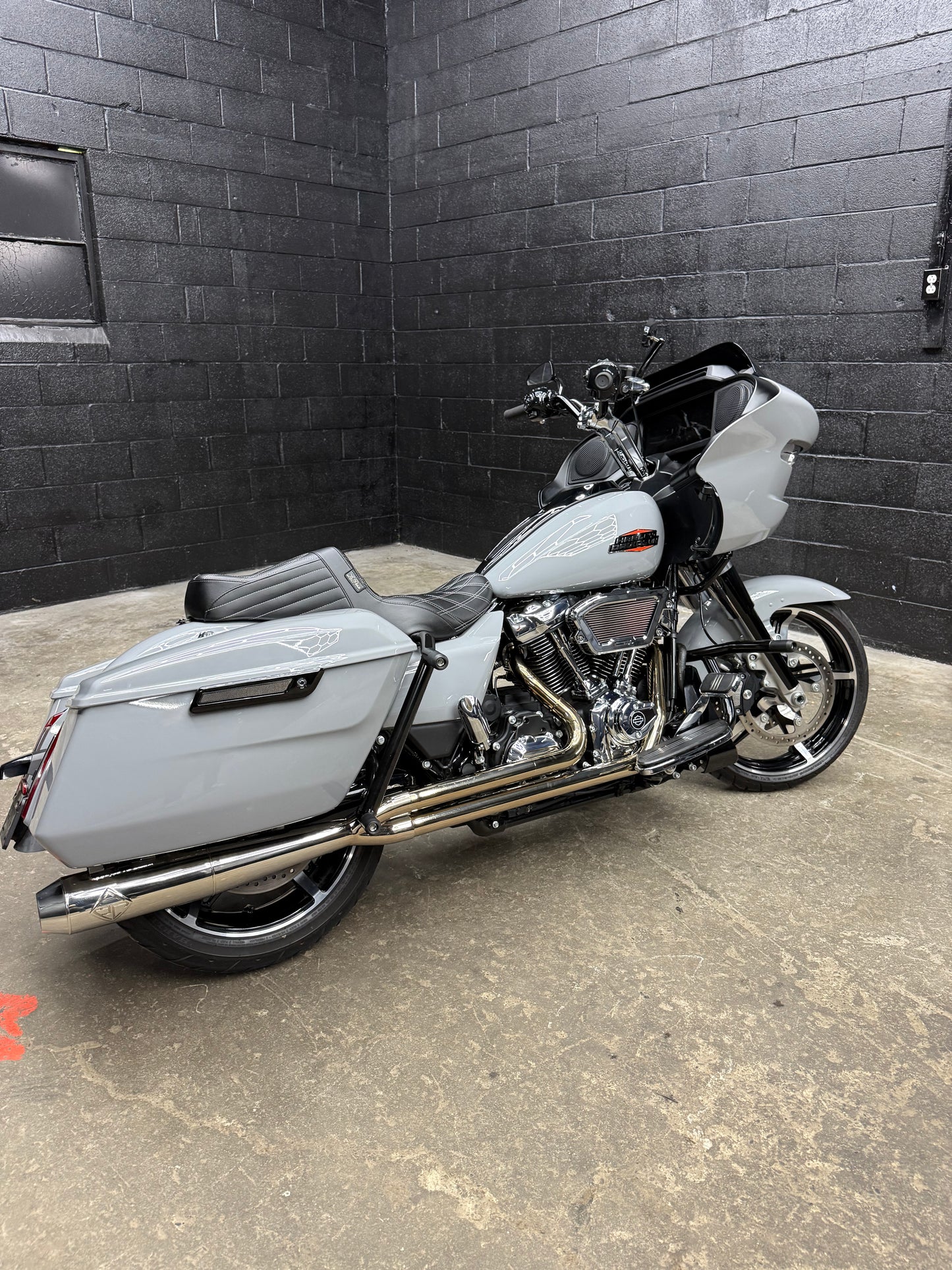 2024 ROAD GLIDE
