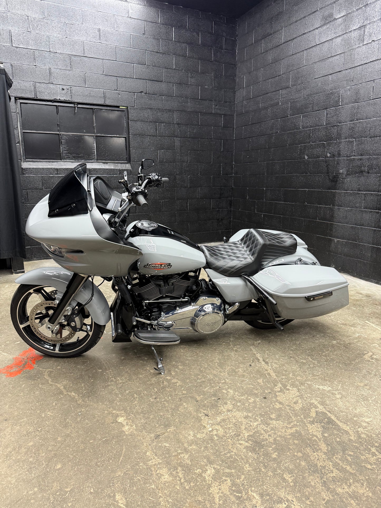 2024 ROAD GLIDE