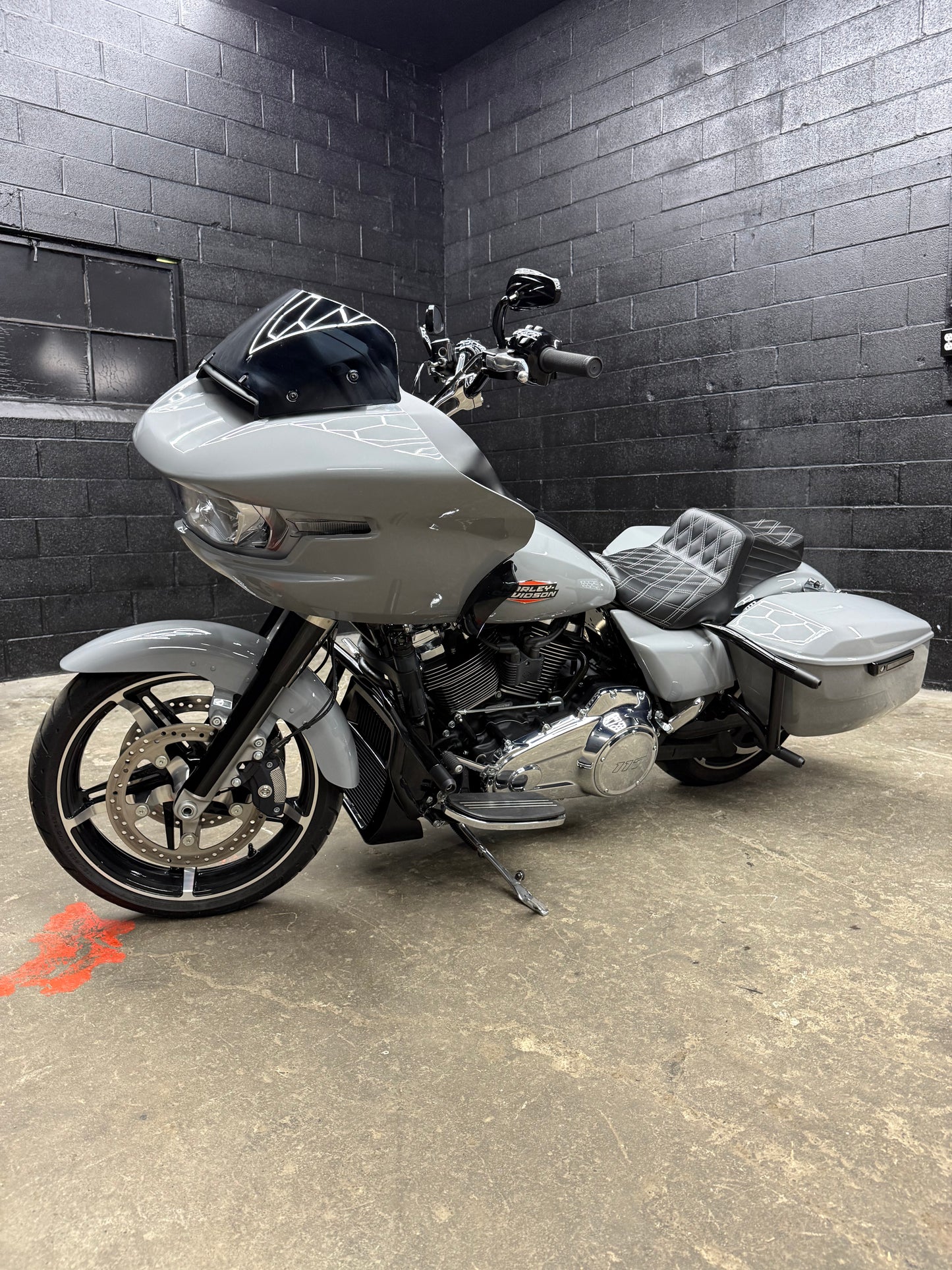 2024 ROAD GLIDE