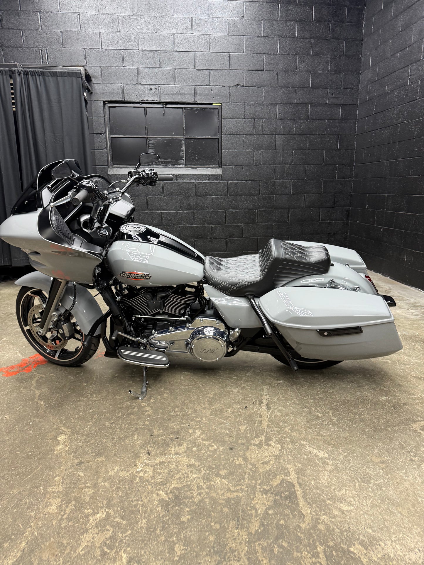2024 ROAD GLIDE
