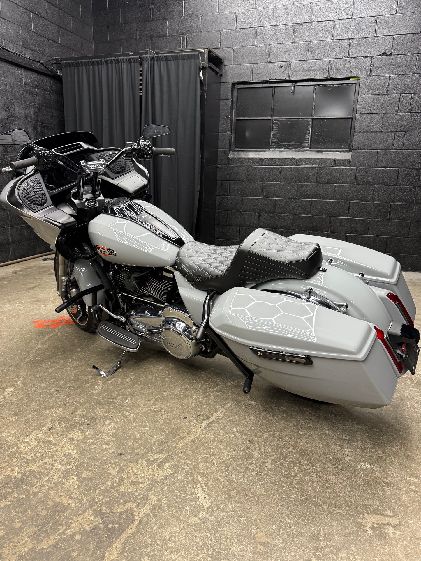 2024 ROAD GLIDE