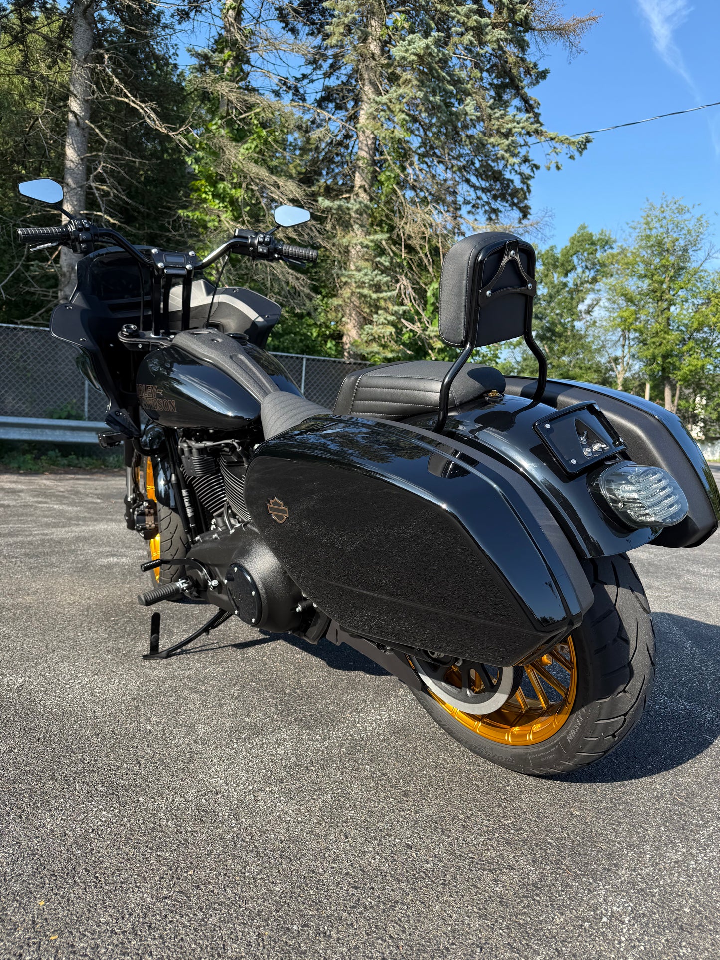 2023 LOW RIDER S