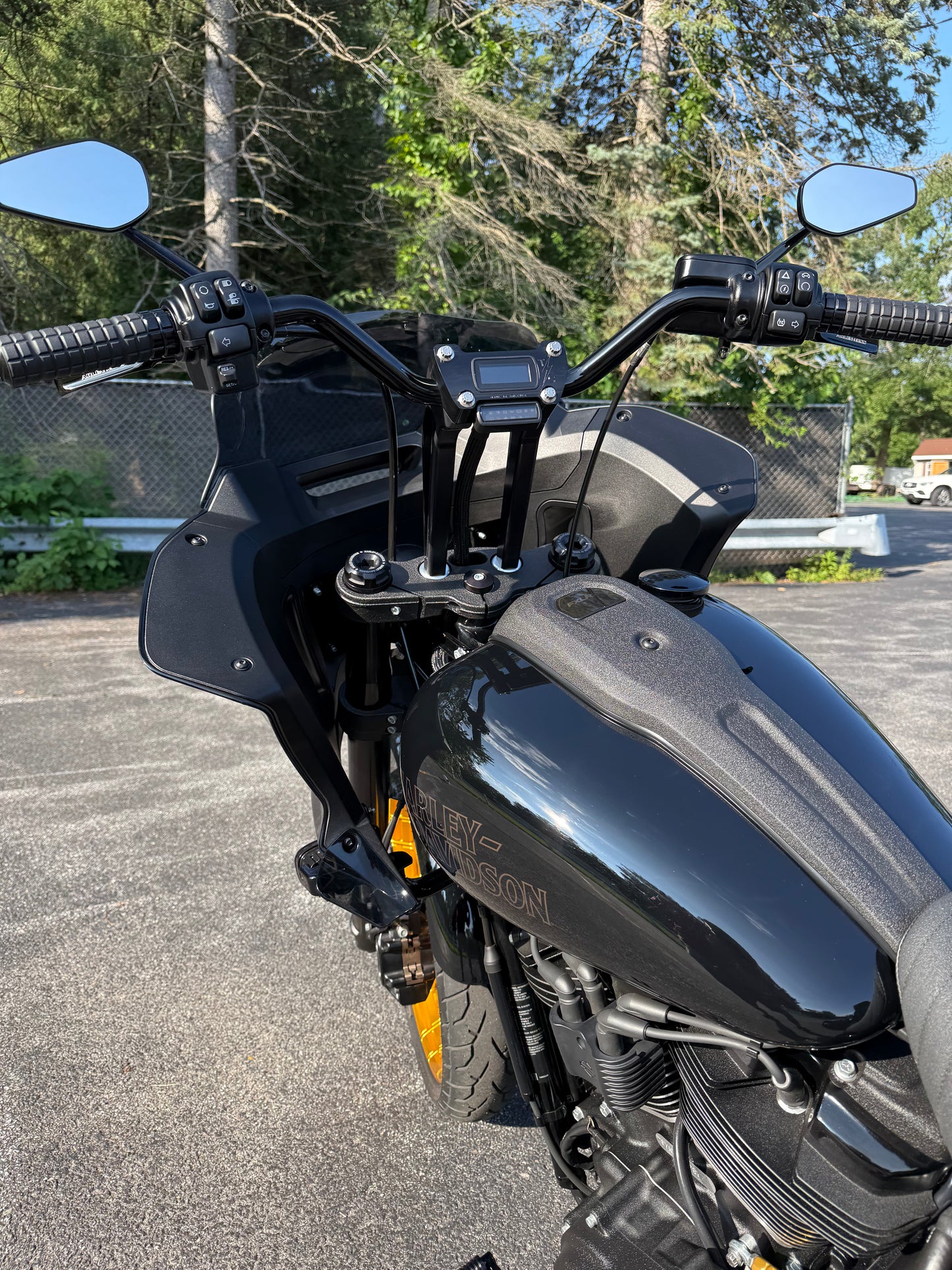 2023 LOW RIDER S