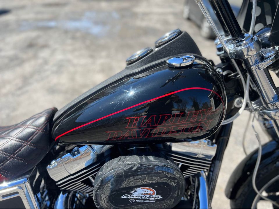 2016 FXDL