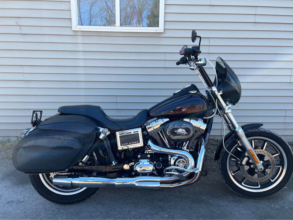 2016 FXDL