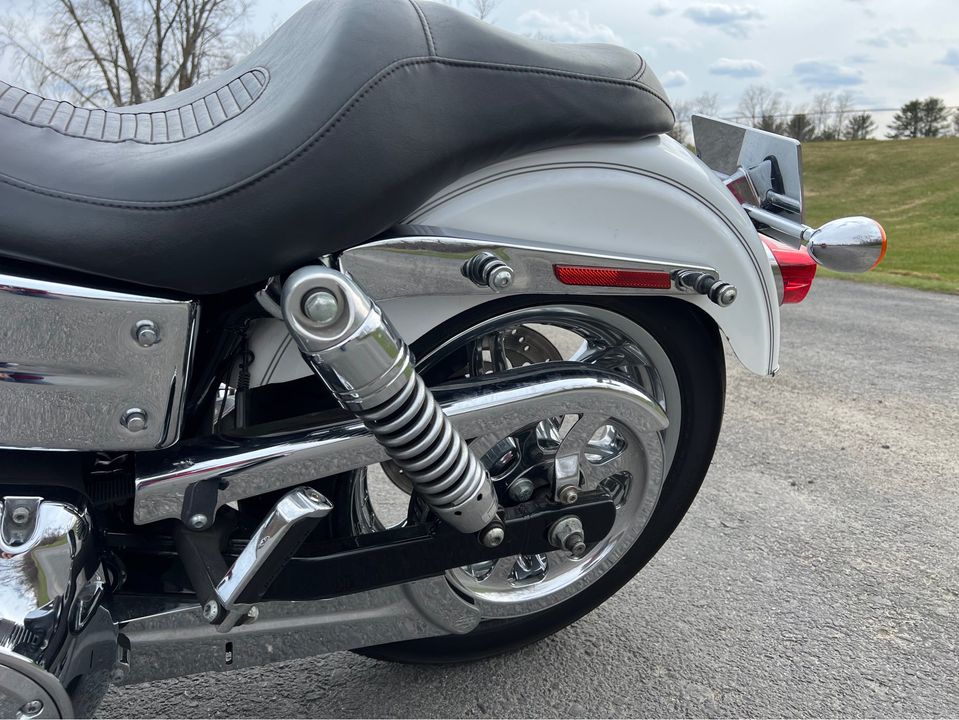 2006 FXDL