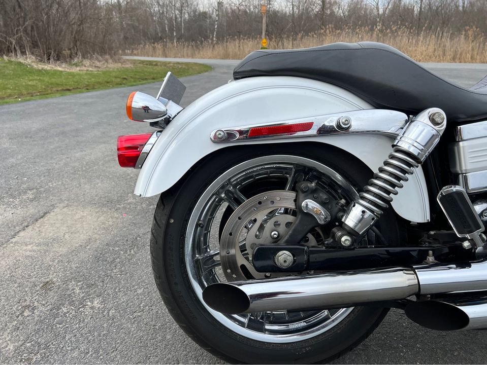 2006 FXDL