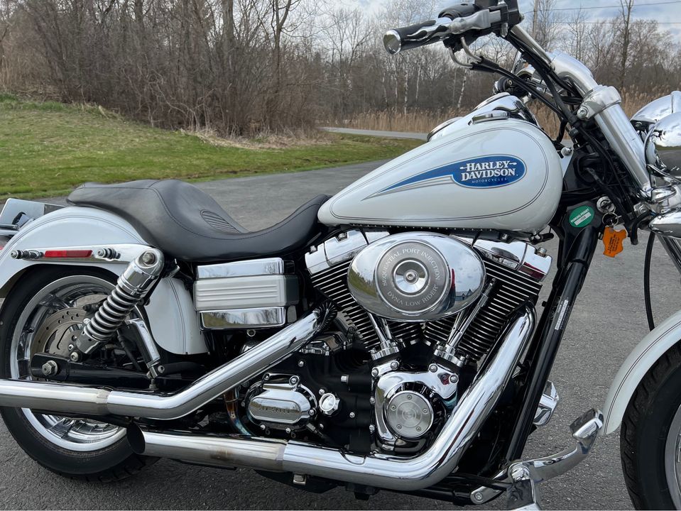 2006 FXDL