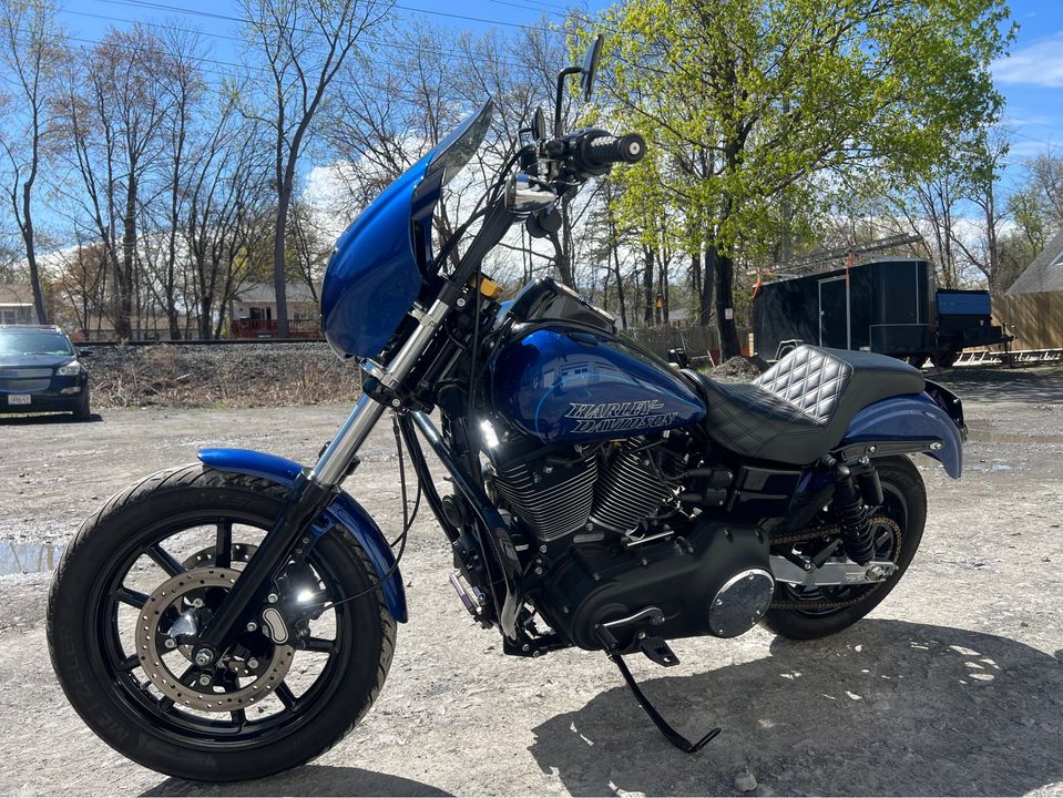 2016 FXDL