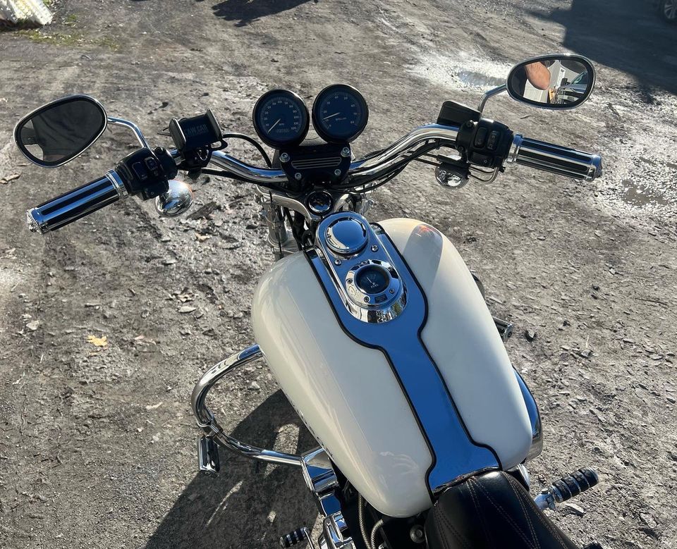 2001 FXDX