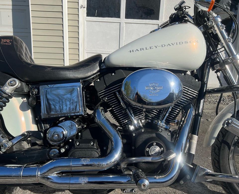 2001 FXDX