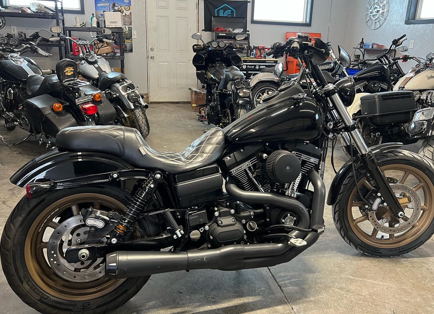 2017 FXDLS β Frasermoto