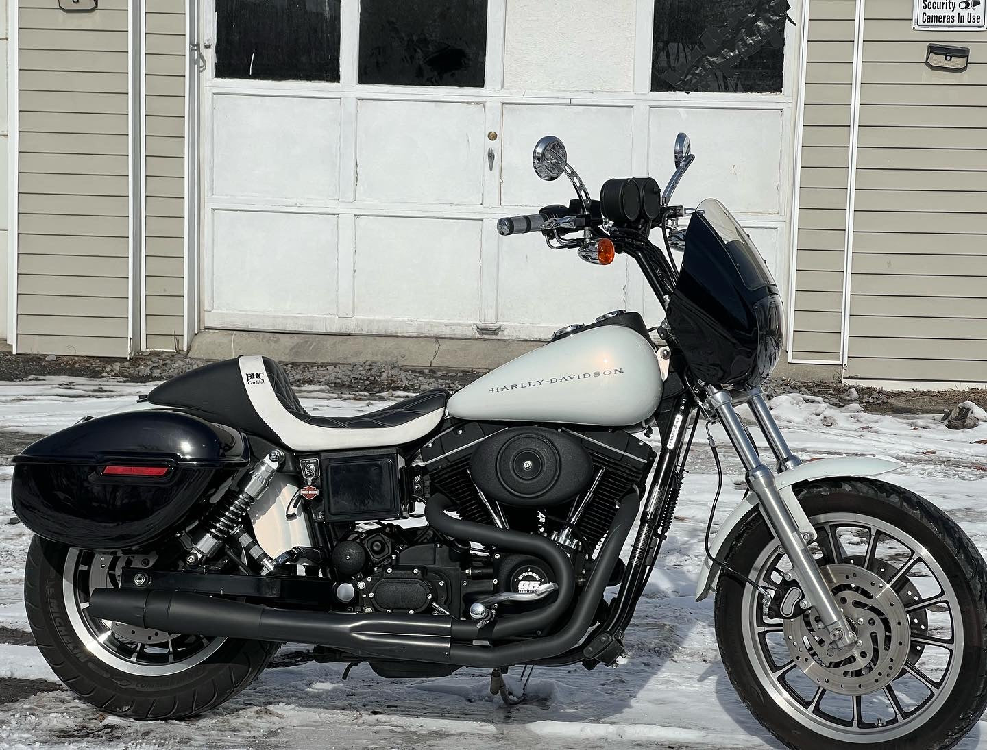 2001 FXDX