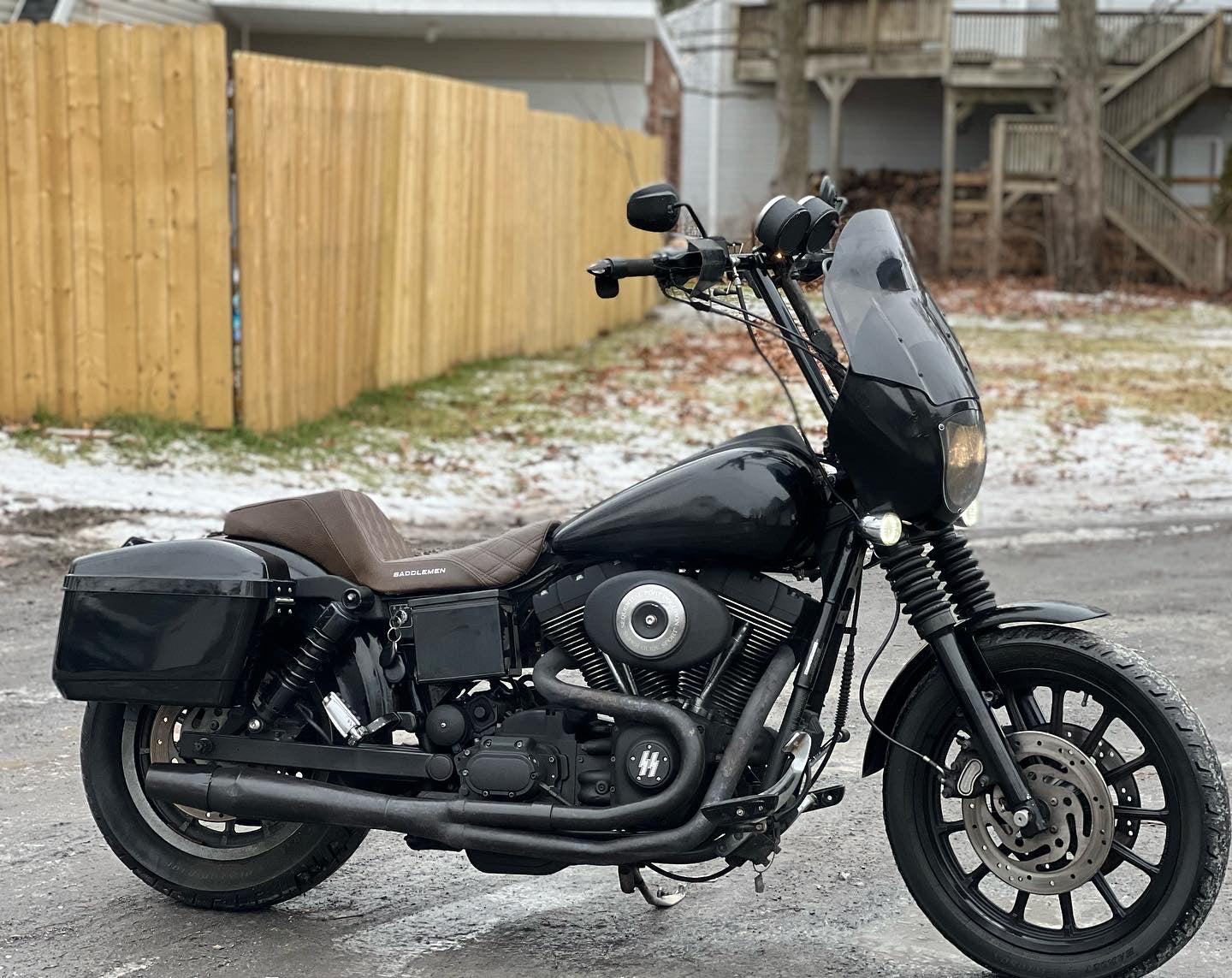 2005 FXDXI