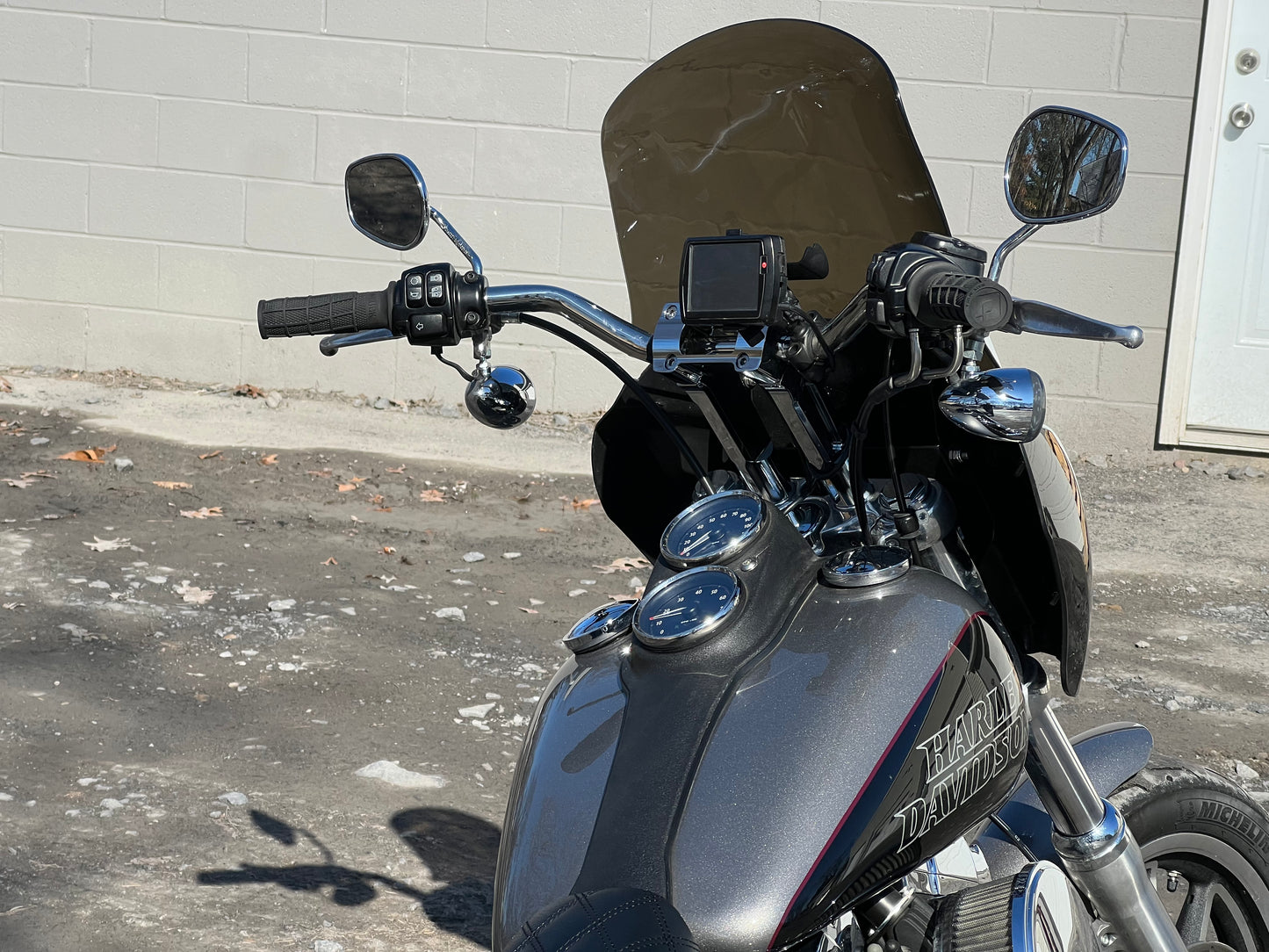 2017 FXDL